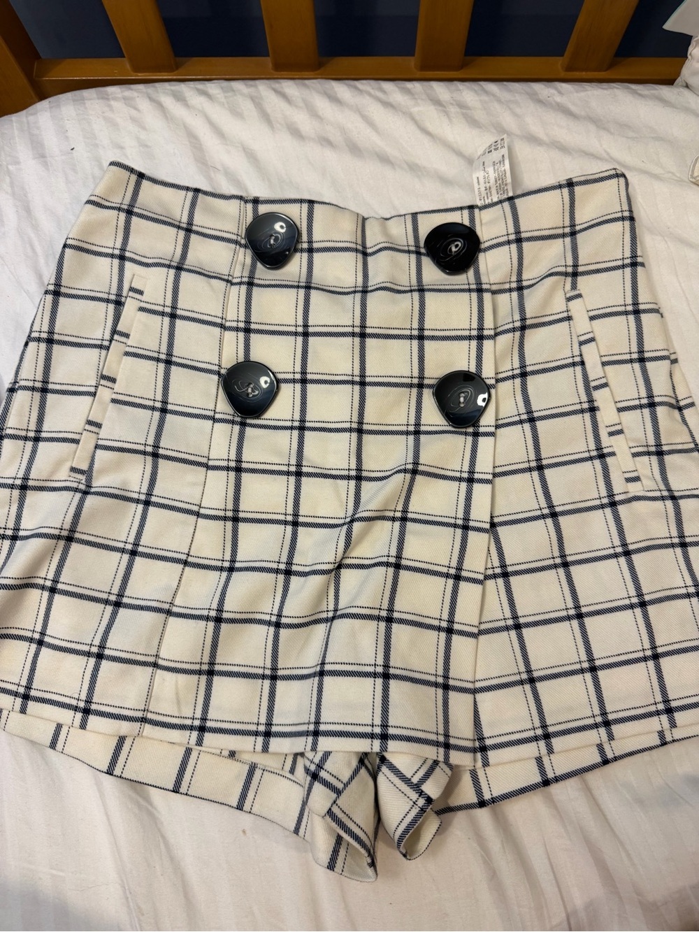 Zara Cream Plaid High-Waist Double-Button Skort Shorts